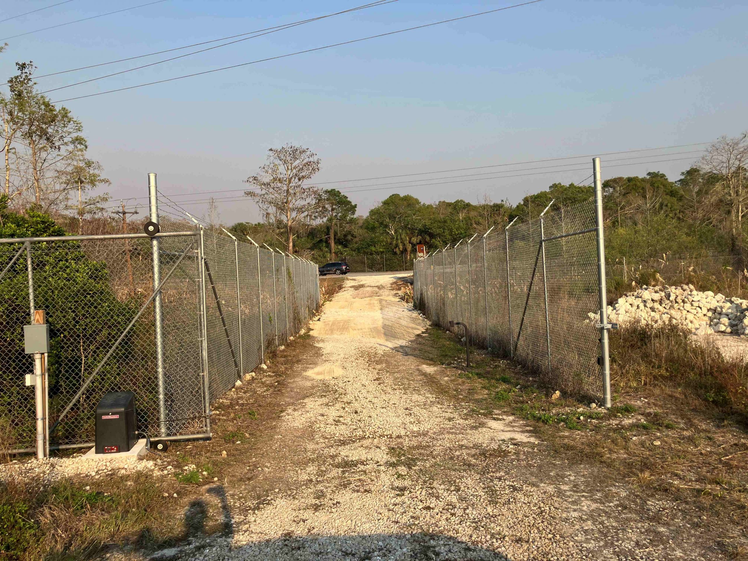 new entrance looking toward SR 29